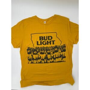 Bud Light | Iowa Hawkeyes Tee | Unisex Large | Gold | Collegiate Graphic